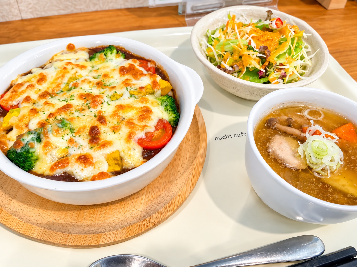 焼きカレーのサラダ・けんちん汁セット